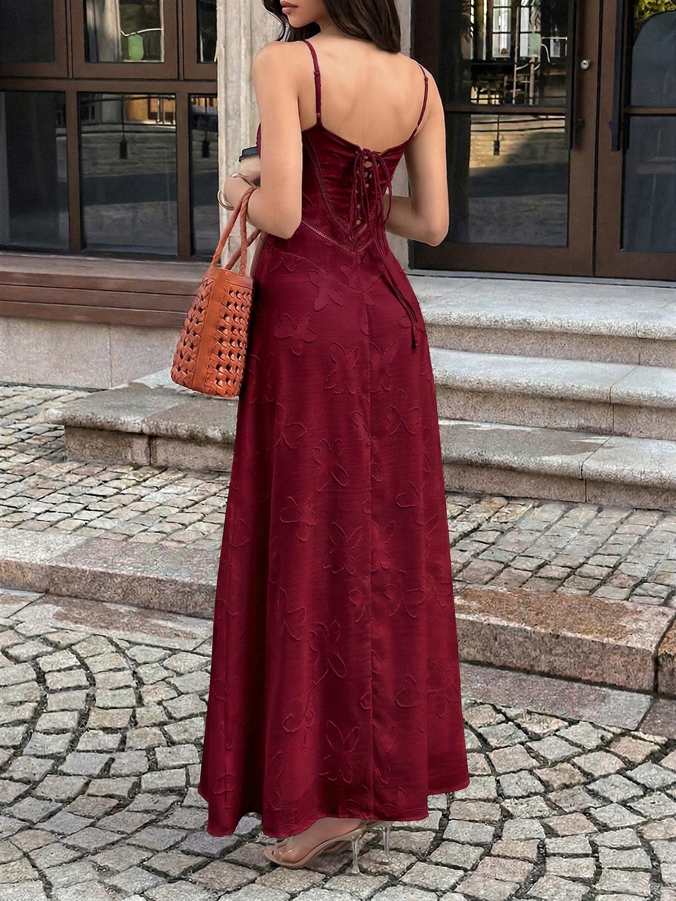Buy Women's Clothing Online | Buy Trending Dresses for Women
