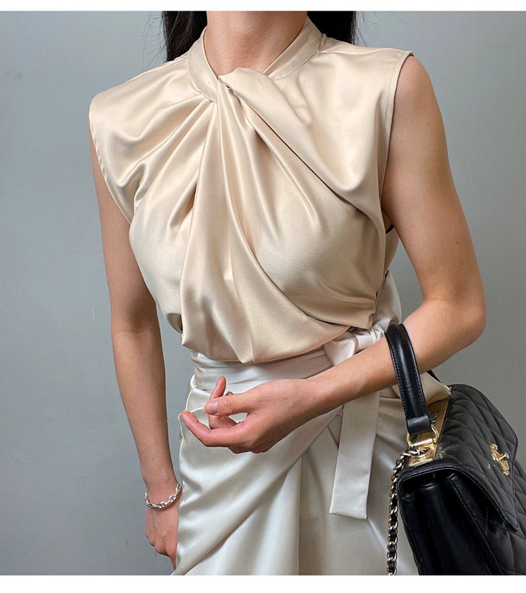 Twist Pleated Single-Breasted Sleeveless Shirt – Champagne