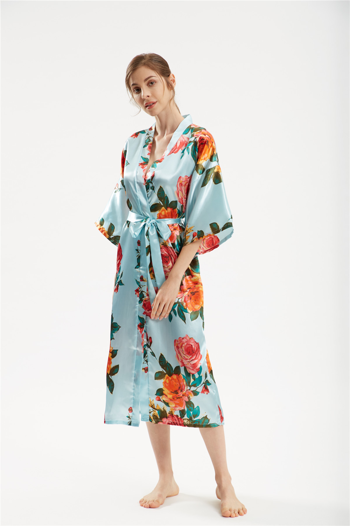 Title 18, Satin handbemalter Pfingstrose langer Kimono Yu...