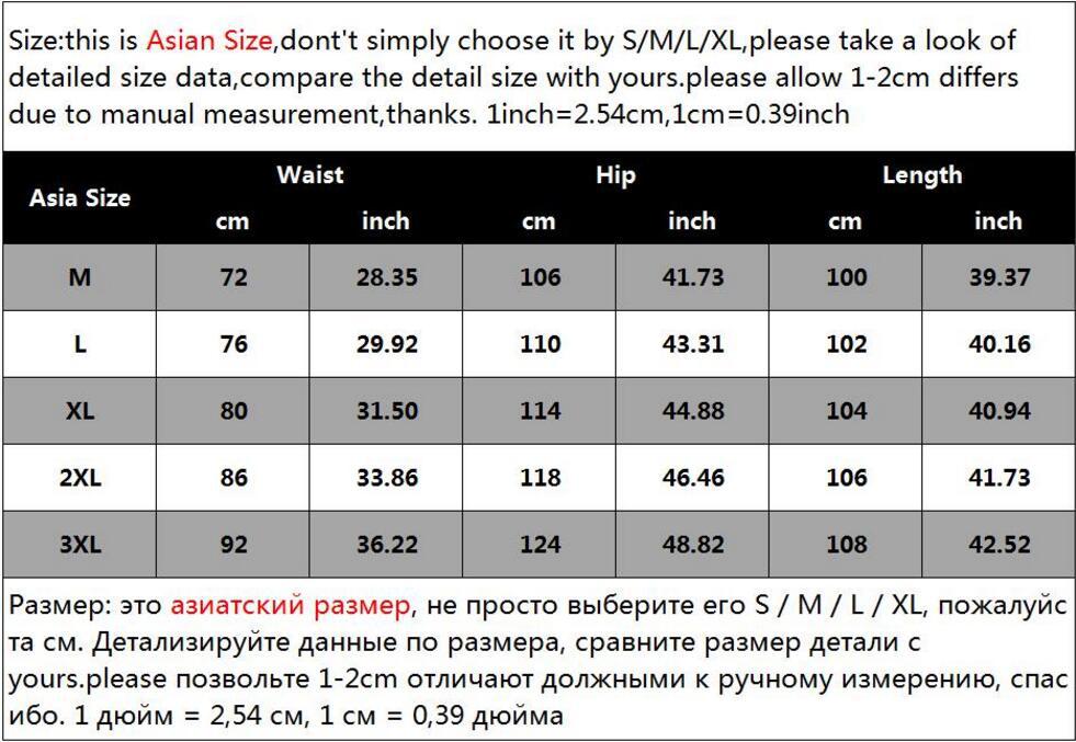 Title 1, Męski garnitur z mozaikowym swetrem Komfort i s...