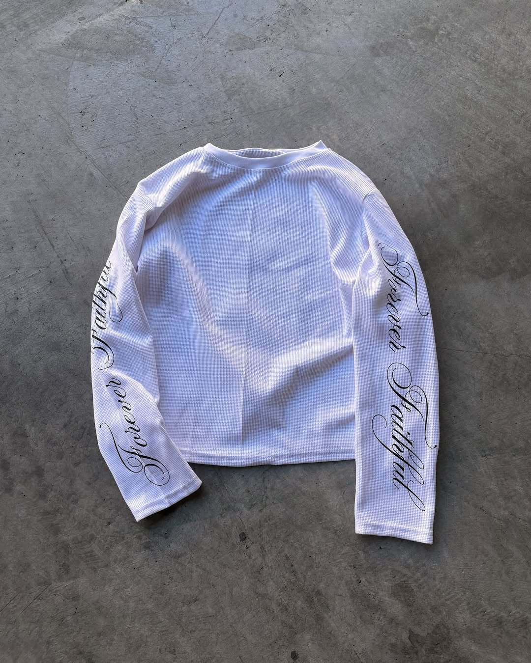 Y2K Classy Streetwear Sweater alternate