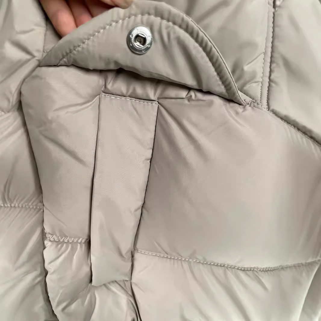 https://cf.cjdropshipping.com/quick/product/5ac9d81b-159a-4d83-8e68-62896d0ff352.jpg