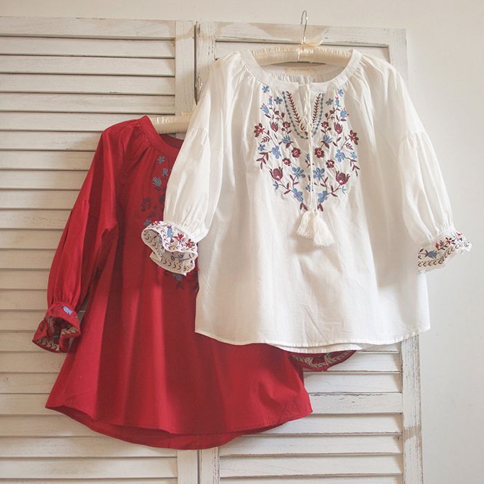 Womens Embroidered Lace-Trimmed Collar Puff-Sleeve TopBlouse