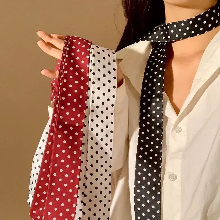 Korean-style Black And White Polka-Dot Silk Scarf