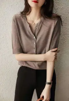 Knitwear Women's V-neck Fashion Half-open Collar Breasted Top - Camel - View 1