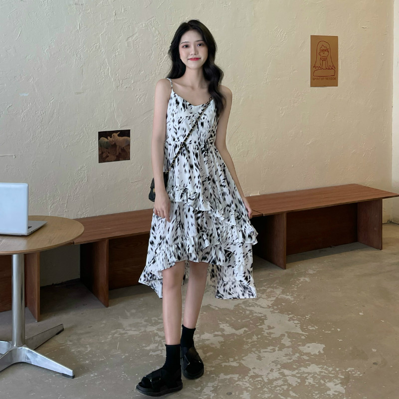 French First Love Gentle Floral Strap Dress Women