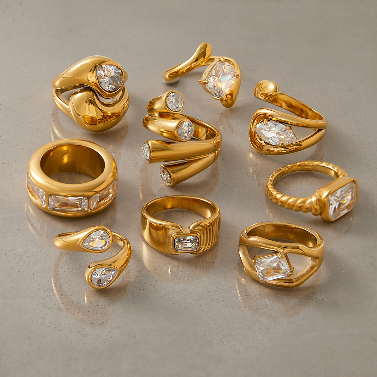 Light-luxury Titanium Steel Ring That Wont Fade