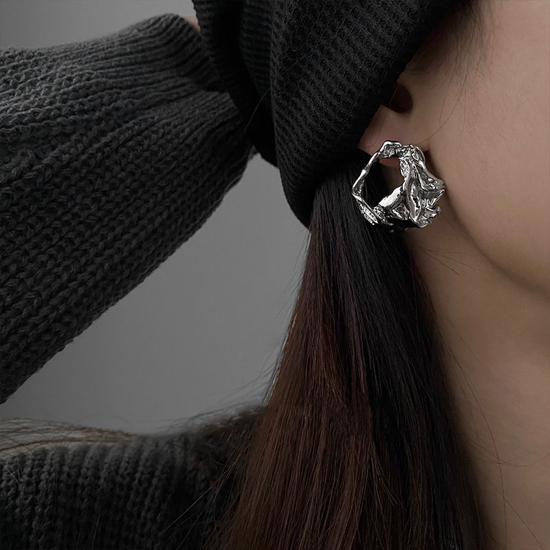 Fashion High Sense Irregular Earrings Women