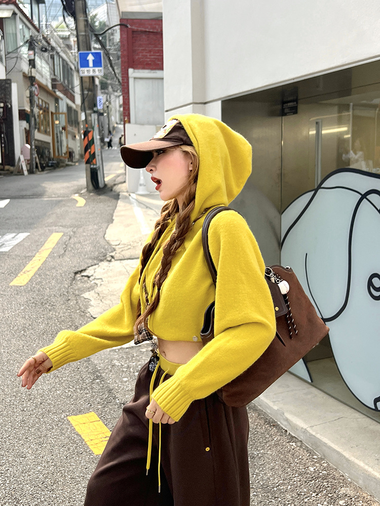 Women's loose-fit pants product image 9