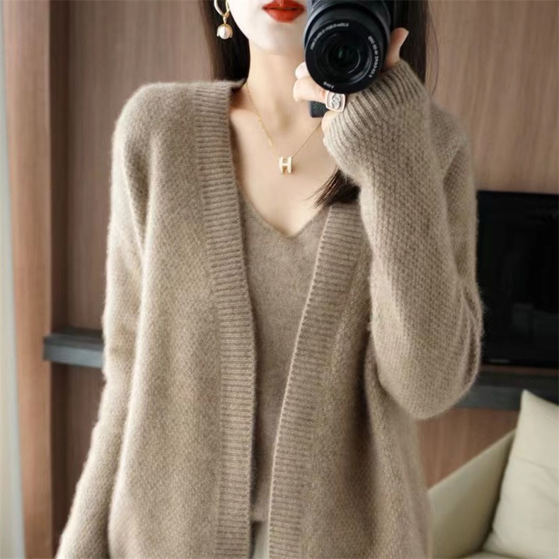 Title 5, Knitted Cardigan Two-piece Sling Temperament V-...