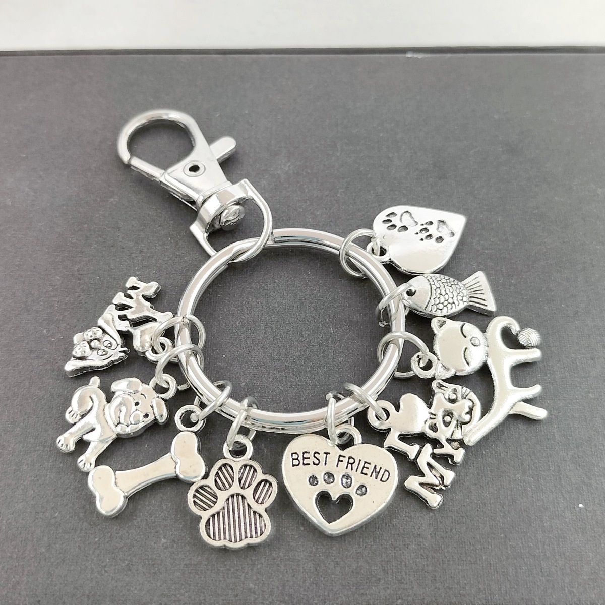 https://cf.cjdropshipping.com/quick/product/5b910af4-9965-4fc9-ab02-a8e3bdf3557f.jpg