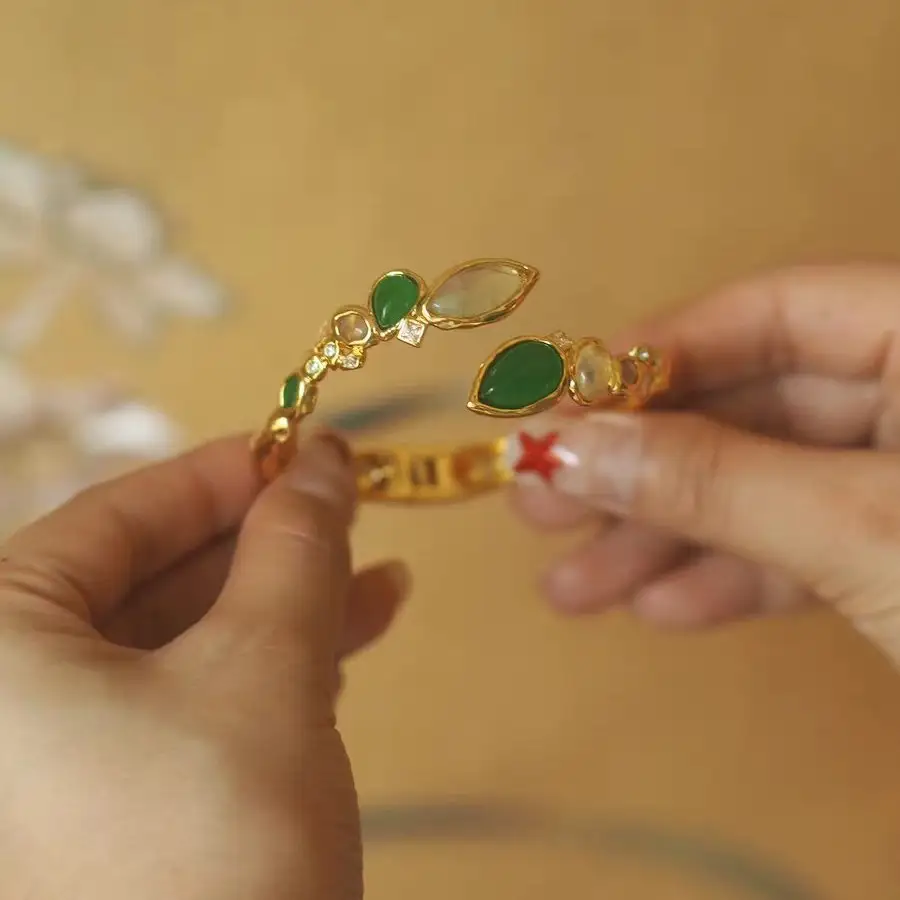 Vintage Green Bracelet Niche And Unique