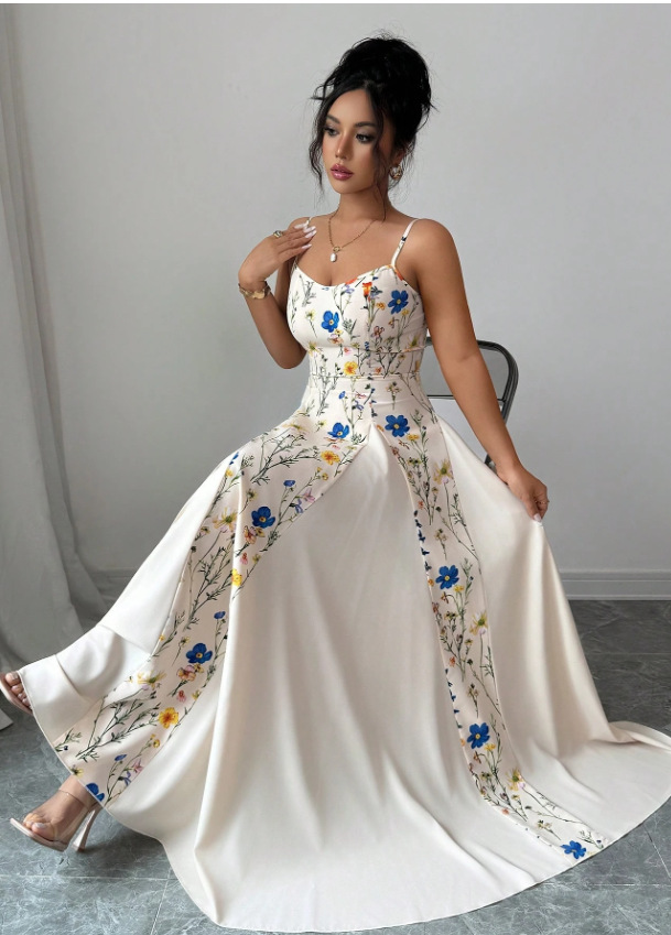 Buy Women's Clothing Online | Buy Trending Dresses for Women