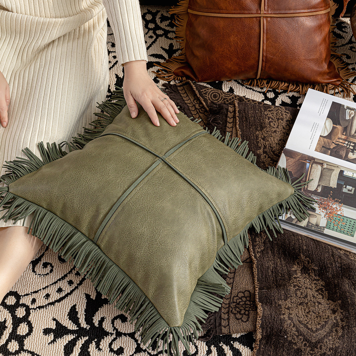 American-style Luxury Fringed Leather Sofa Cushion Vintage Design