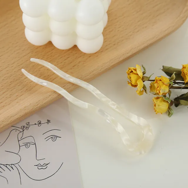 Acetate U shaped Twist Hairpin Simple Jade White - Shop at LoveMi