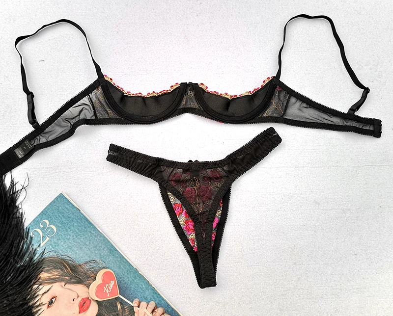 Title 7, Delicate embroidered suits for erotic lingerie