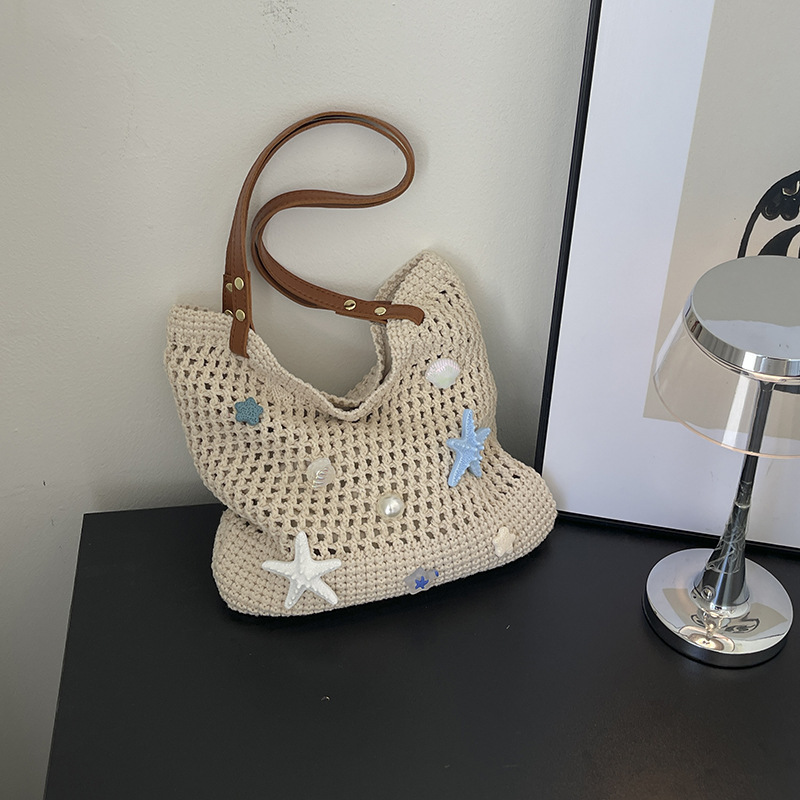 Straw Woven Shoulder Bag, picture 3 of 3