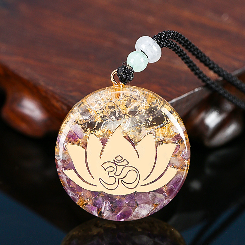 Natural Gravel Amethyst Pendant Necklace Yoga Lotus Necklace