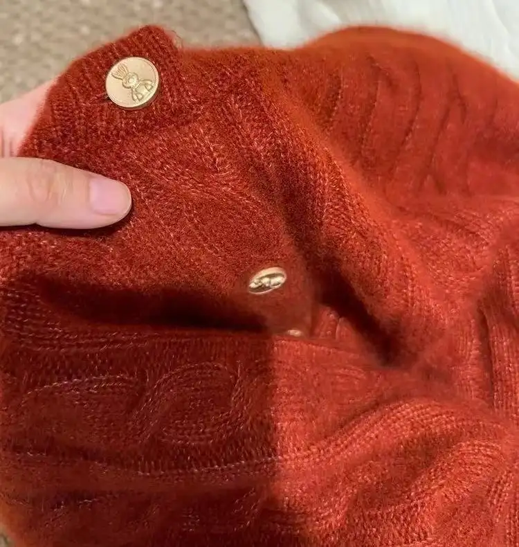 Fashionable Thickened Warm Red Crew-neck Sweater