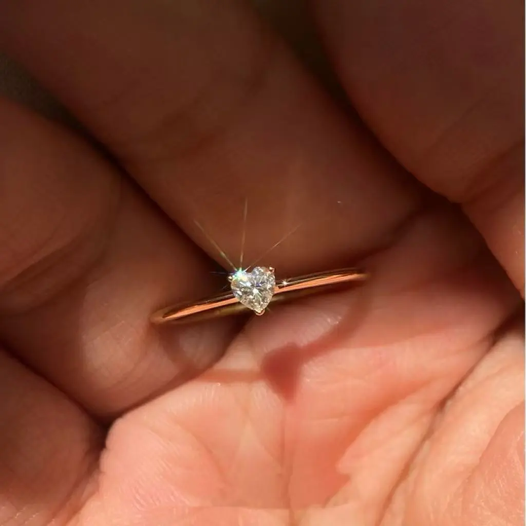 Princess-style Diamond-studded Fashion Ring - Yellow Gold