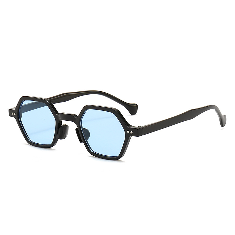 Black Frame Blue Lens