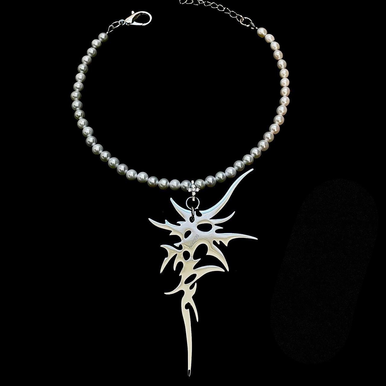 Retro Dark Titanium Steel Thorn Pendant High-grade Female Niche Pearl Necklace