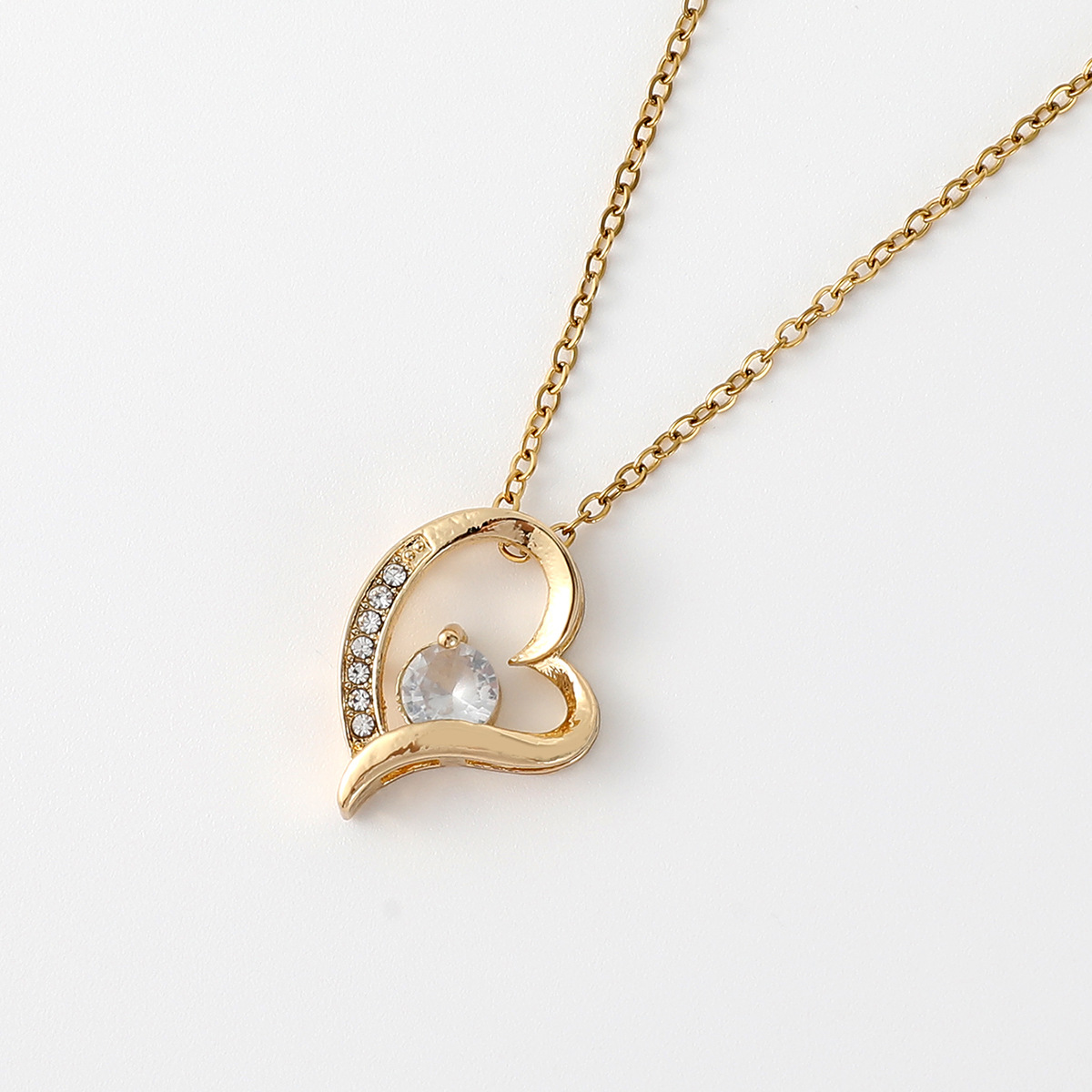 Hollow Jeweled Love Necklace Special-interest Design Mother's Day Gift