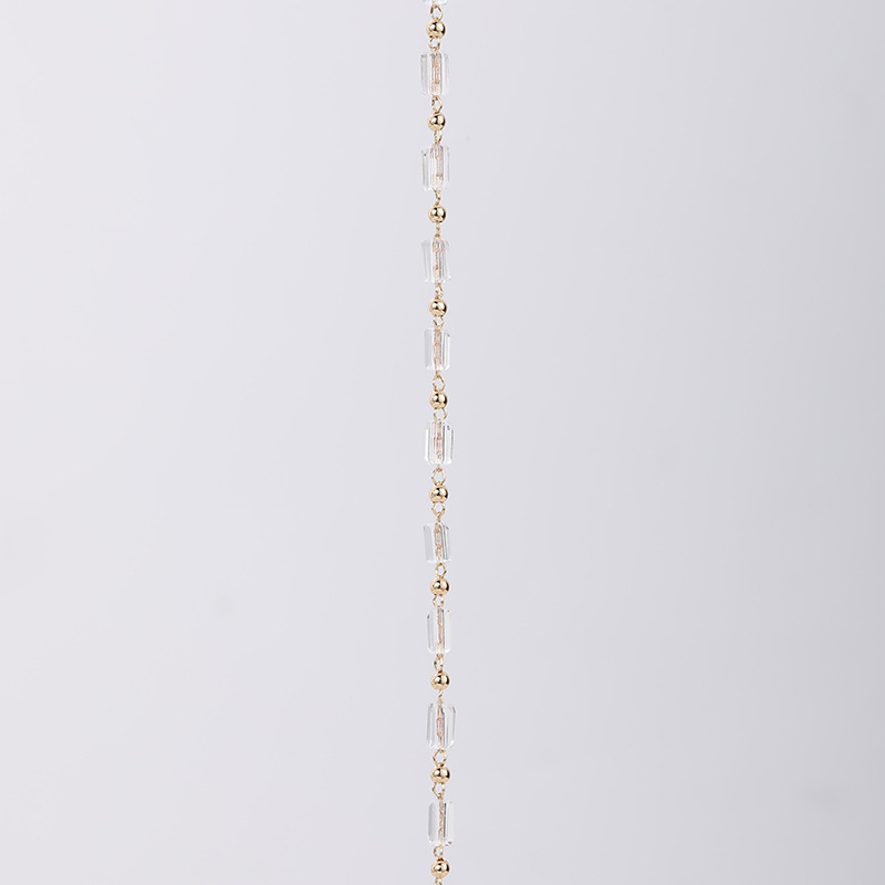 Transparent White Crystal Necklace Material