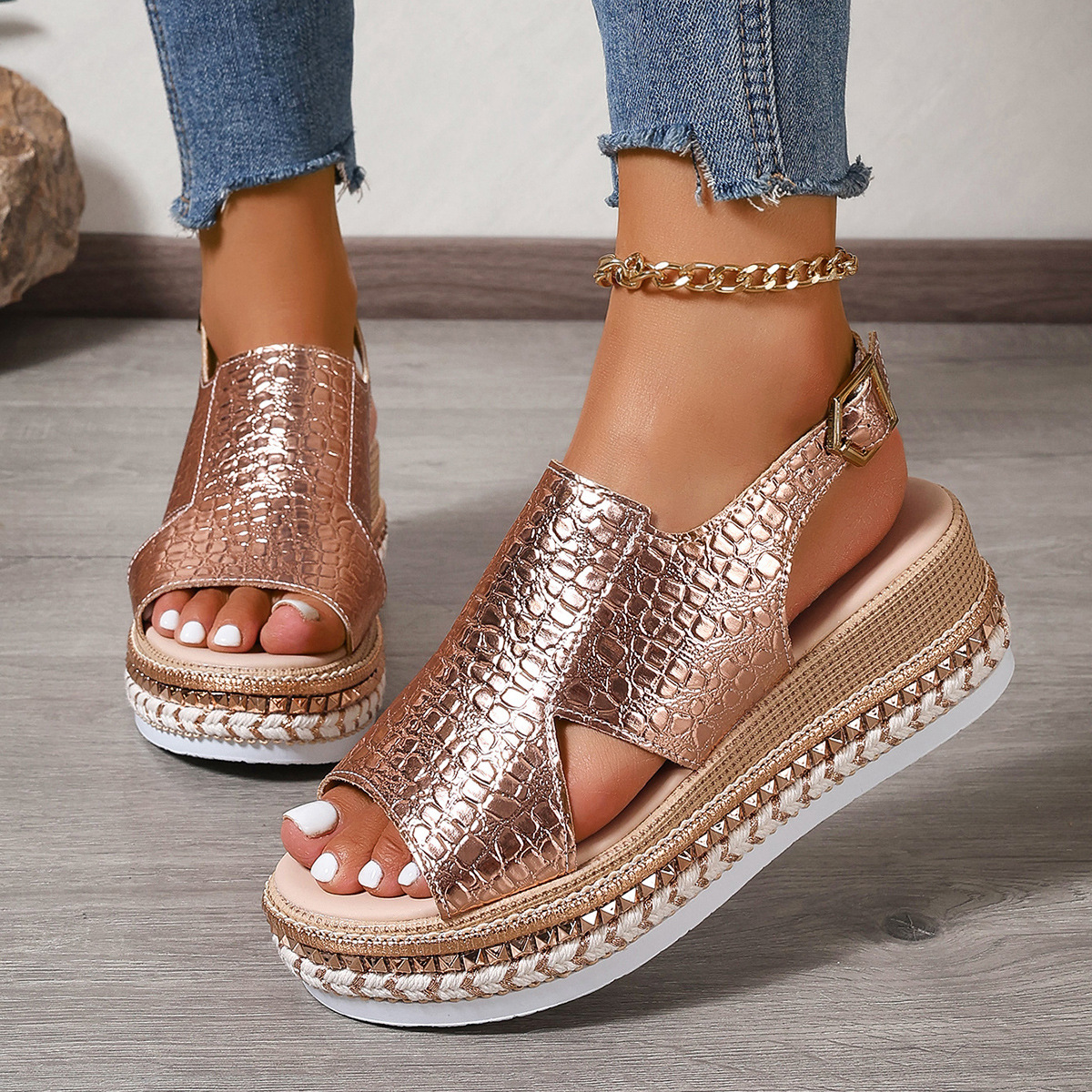 https://cf.cjdropshipping.com/quick/product/5c76639a-e68c-4cda-adde-48785ec59cb4.jpg
