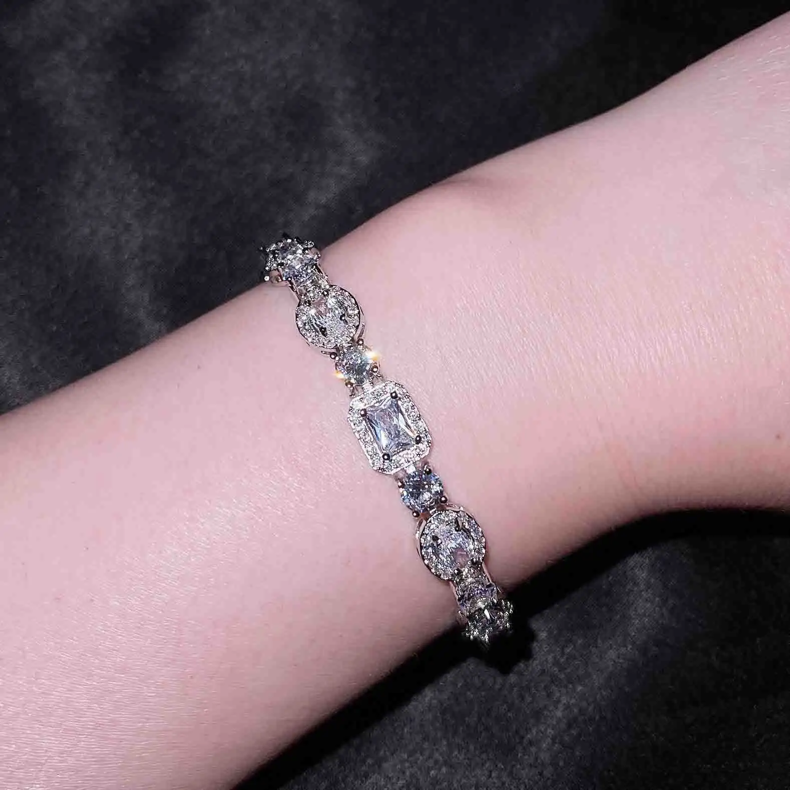 Women's S925 Sterling Silver-plated Diamond Bracelet