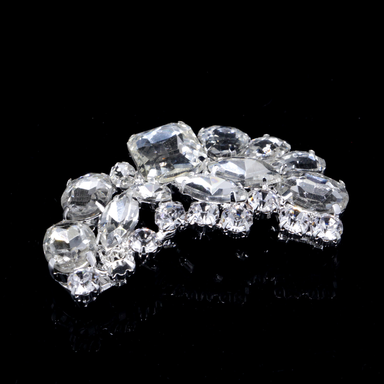 https://cf.cjdropshipping.com/quick/product/5cbf7aa1-5d6c-4fbe-a909-4b7e40abf32c.jpg