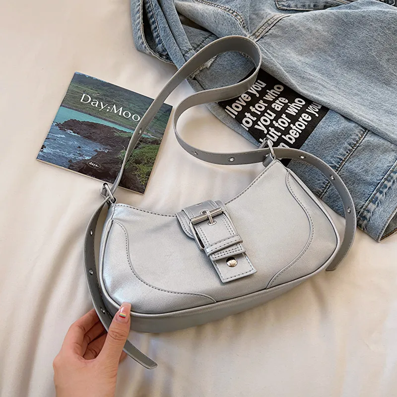 Summer Retro Fashion Underarm Simple Casual Shoulder Bag For Women - Silver