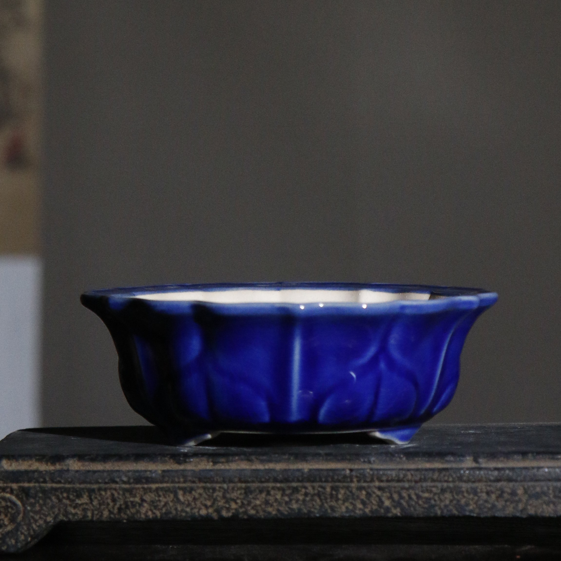 Dark Blue Gracked Glaze