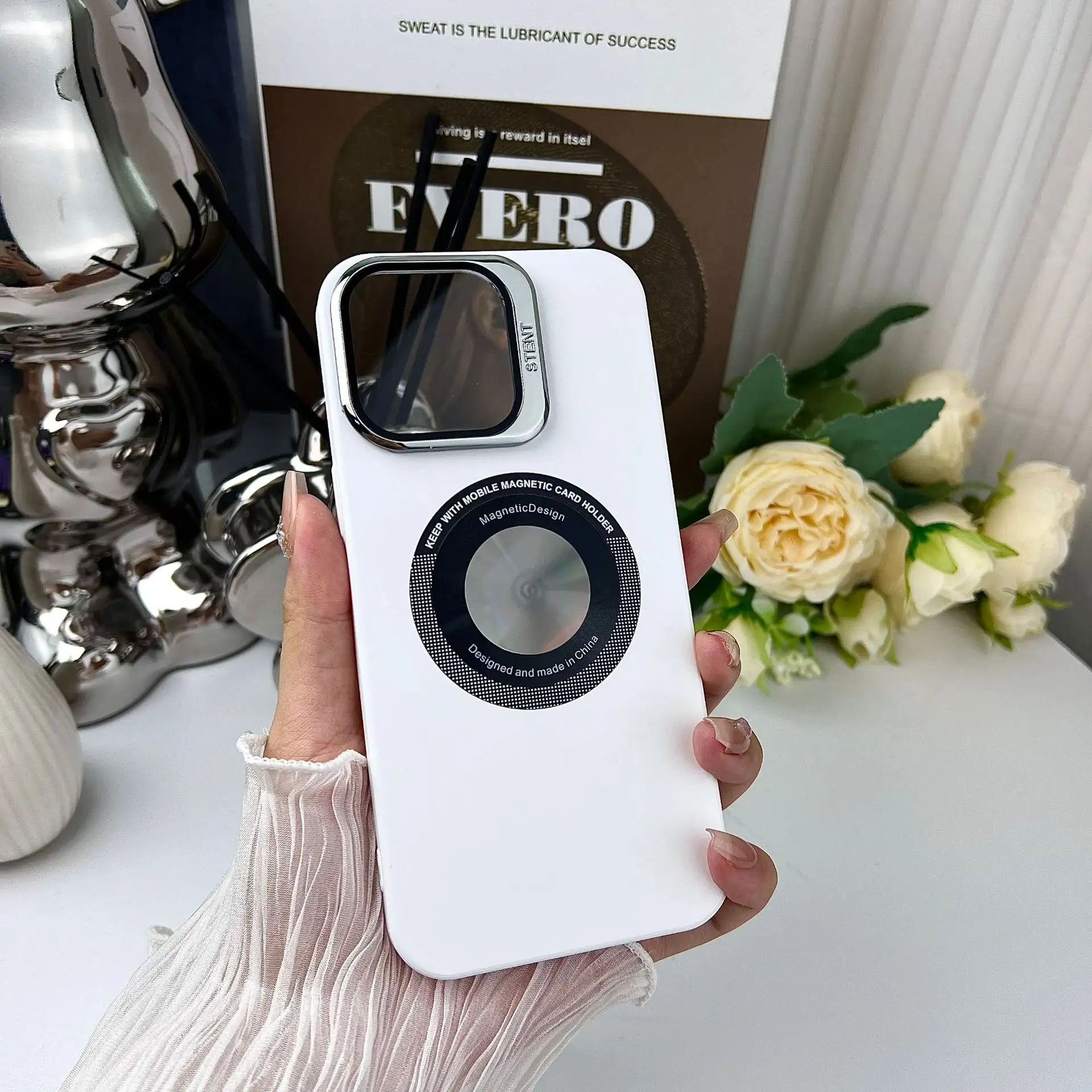 All-inclusive Drop-resistant Bracket Phone Case