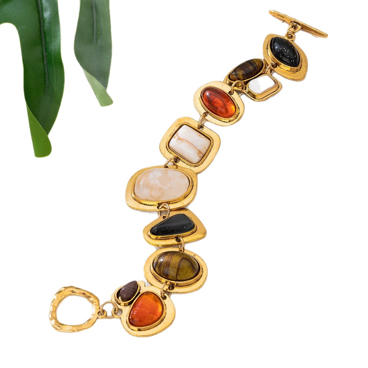 Buy Women's Clothing Online | Buy Trending Dresses for Women