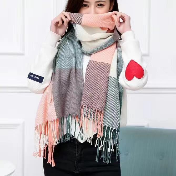 Women’s Cashmere-like Plaid Scarf Fashionable Warm