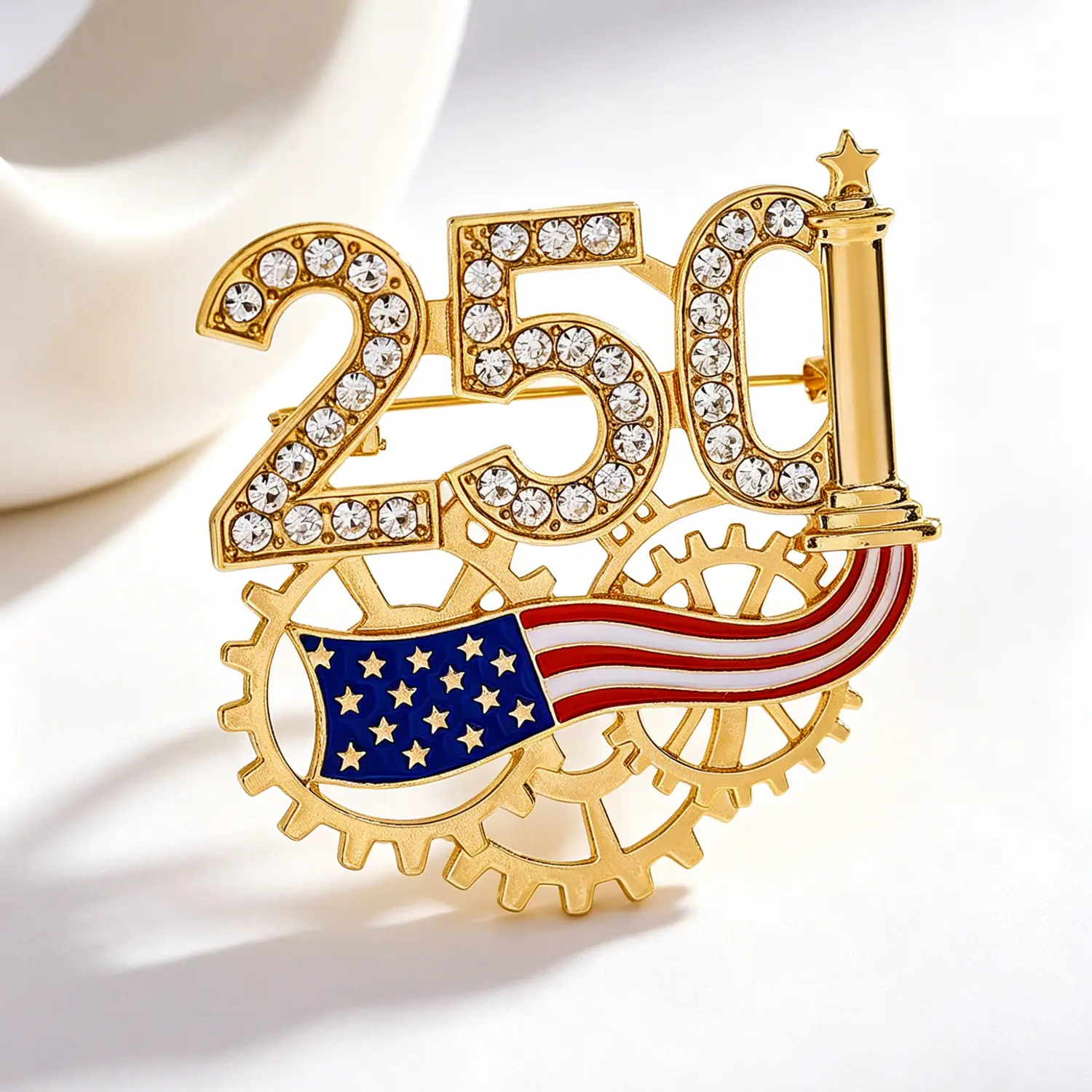 Fashionable Brooch Commemorating The 250th Anniversary