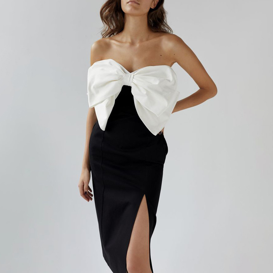 Elegant Commuter Dress With A Bow Detail