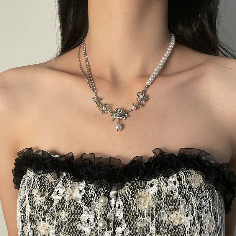 Special-interest Design Flower Pearl Pendant Necklace