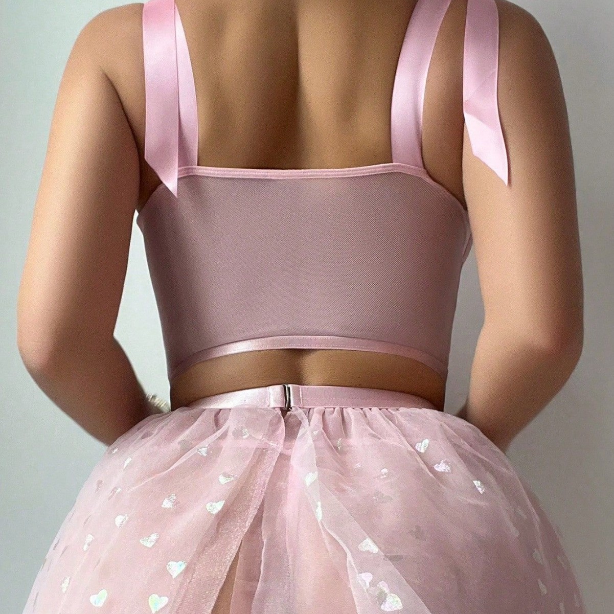 https://cf.cjdropshipping.com/quick/product/5dbffce4-47d9-45c9-8c4f-546d80834c7f.jpg