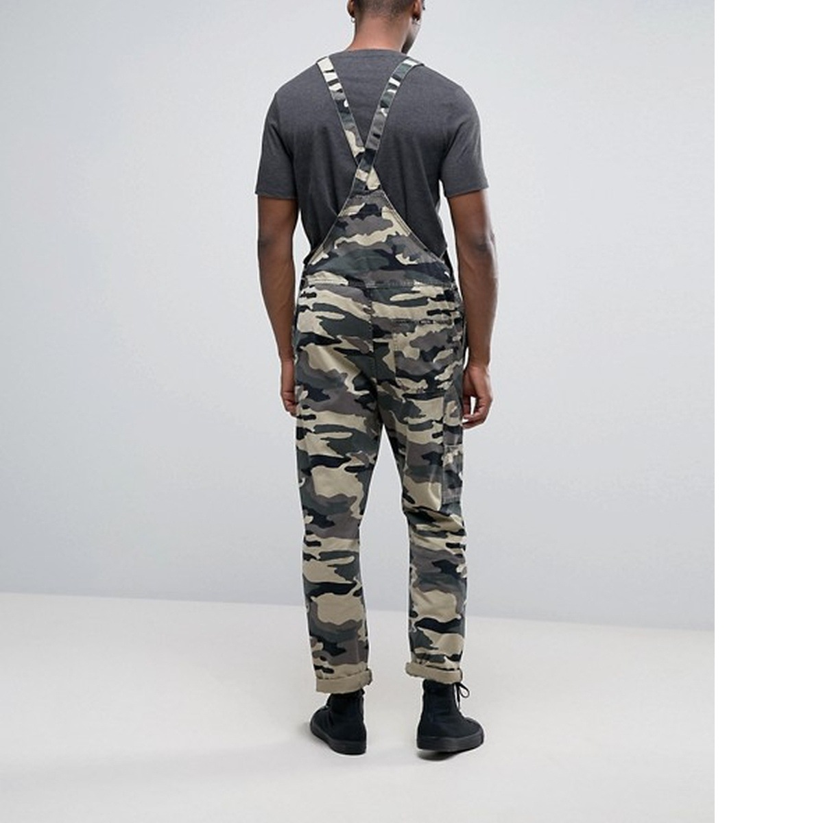 Title 5, Camouflage lange overall met bandjes, perfect v...