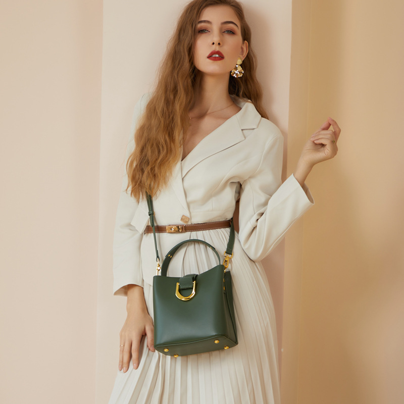 Sac à main et sac à bandoulière de grande capacité pour femme – Image 9