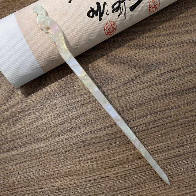 White Acetate Hairpin Simple Modern Hair Clasp Crested Hairpin - Shop at LoveMi