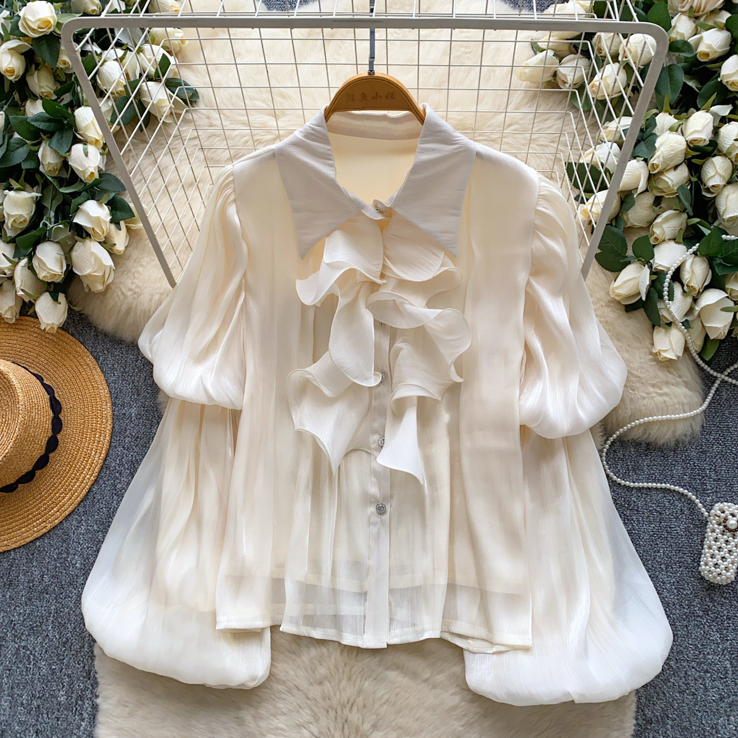 Ruffled Patchwork Lantern Sleeve Top