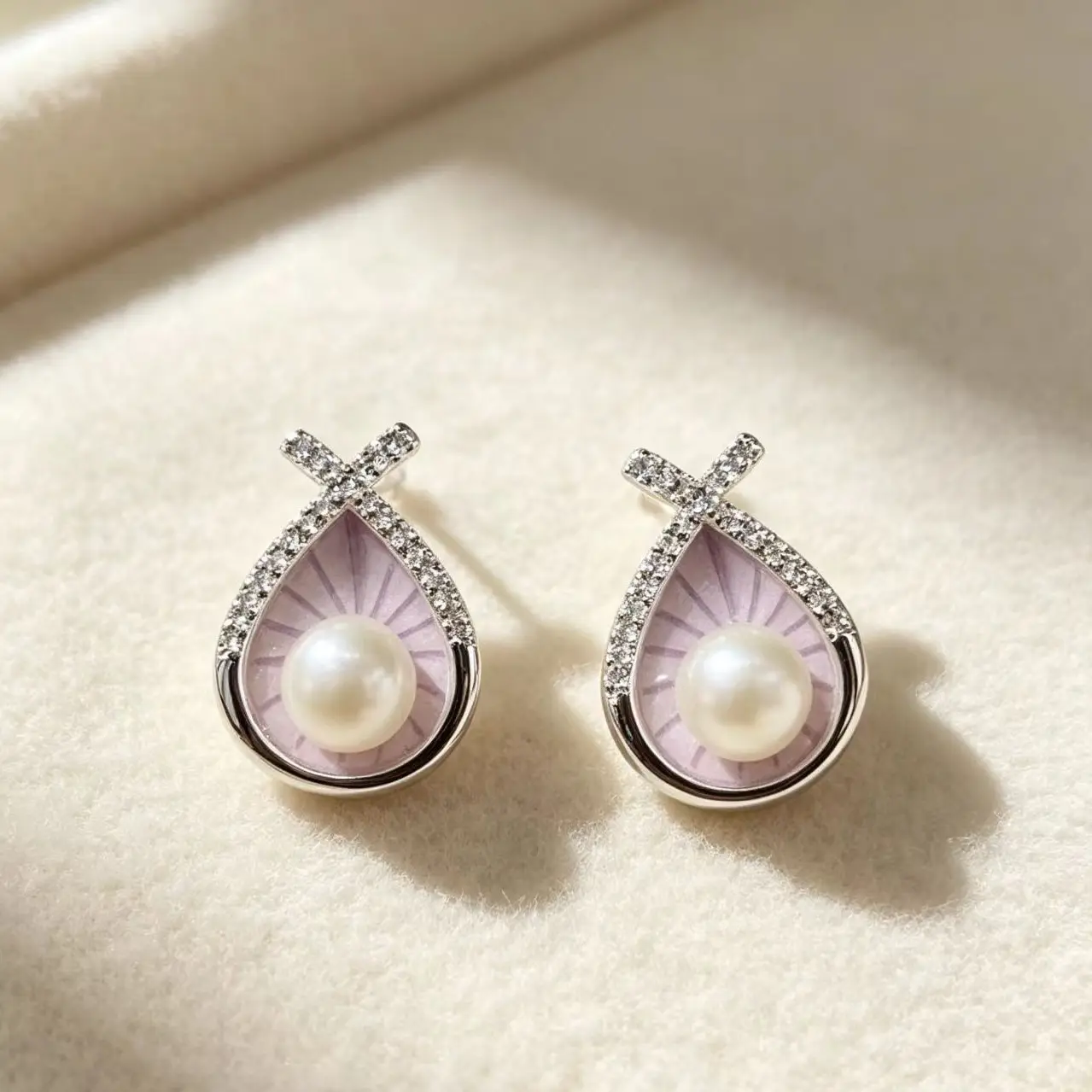 Full Cubic Zirconia Waterdrop Enamel Pearl Earrings
