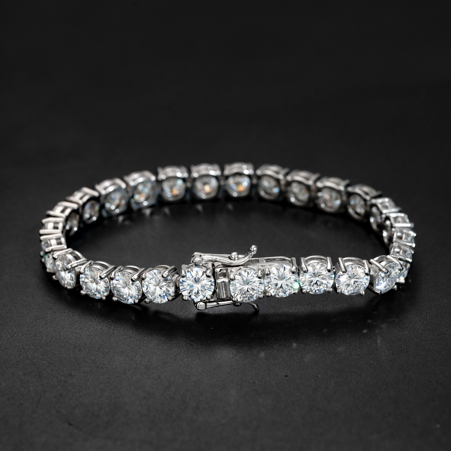 Moissanite Tennis Bracelet detail