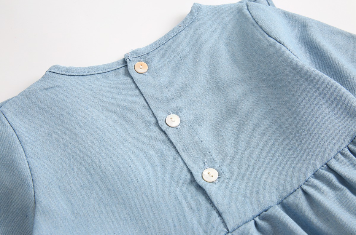 Title 4, Baby denim romper met wikkeldesign en anti-wind...