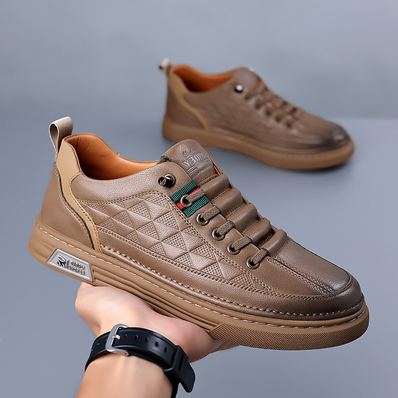 Men's Soft Bottom Fashion Breathable Sports Casual Borad Shoes
