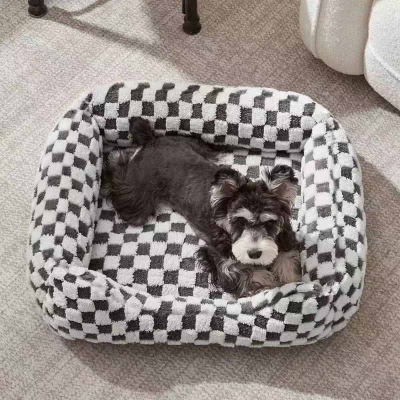 Universal Cat-Resistant Teddy Bear Mat