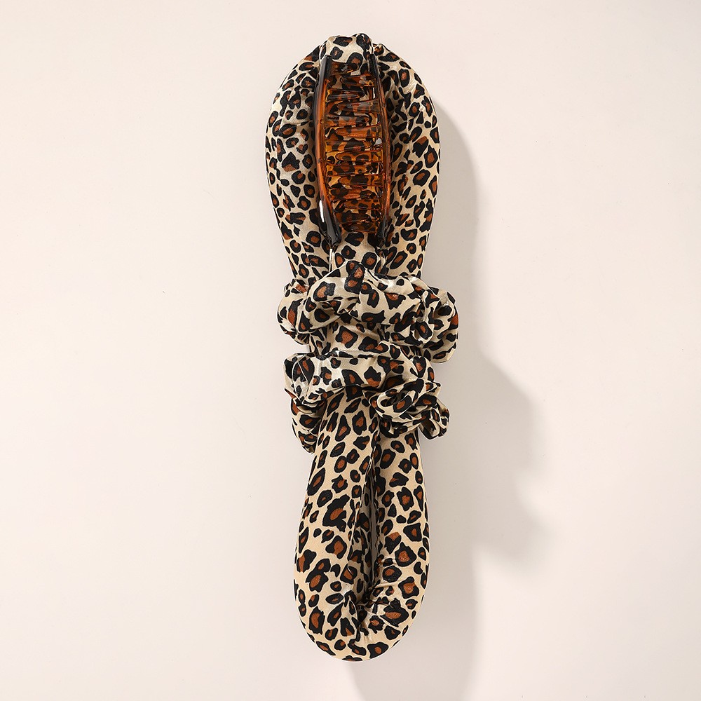 Rubber rod leopard print